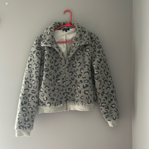 Beyond Yoga Leopard Sherpa Bomber Jacket Size XL - Picture 2 of 6